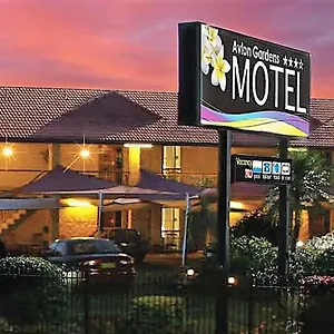 avlon-gardens-motel.hotelsbyronbayaustralia.com/